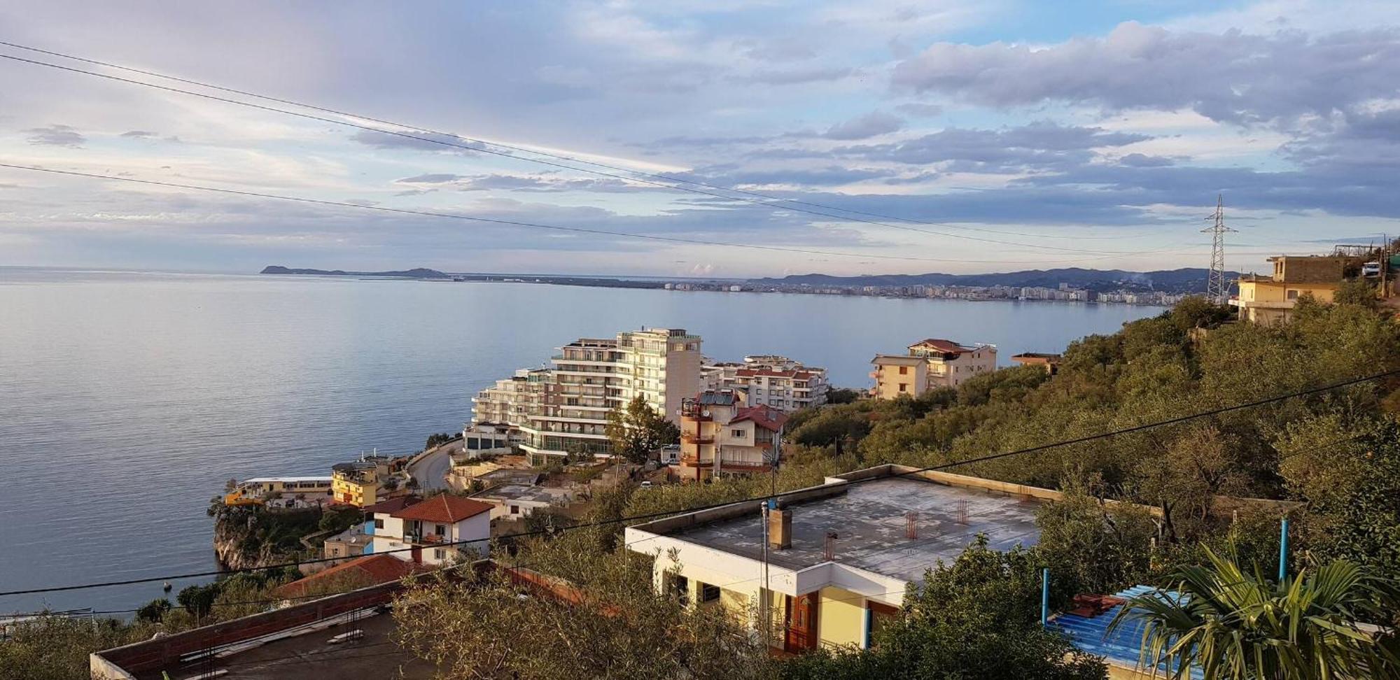 Villa Meminaj Vlorë Exteriör bild