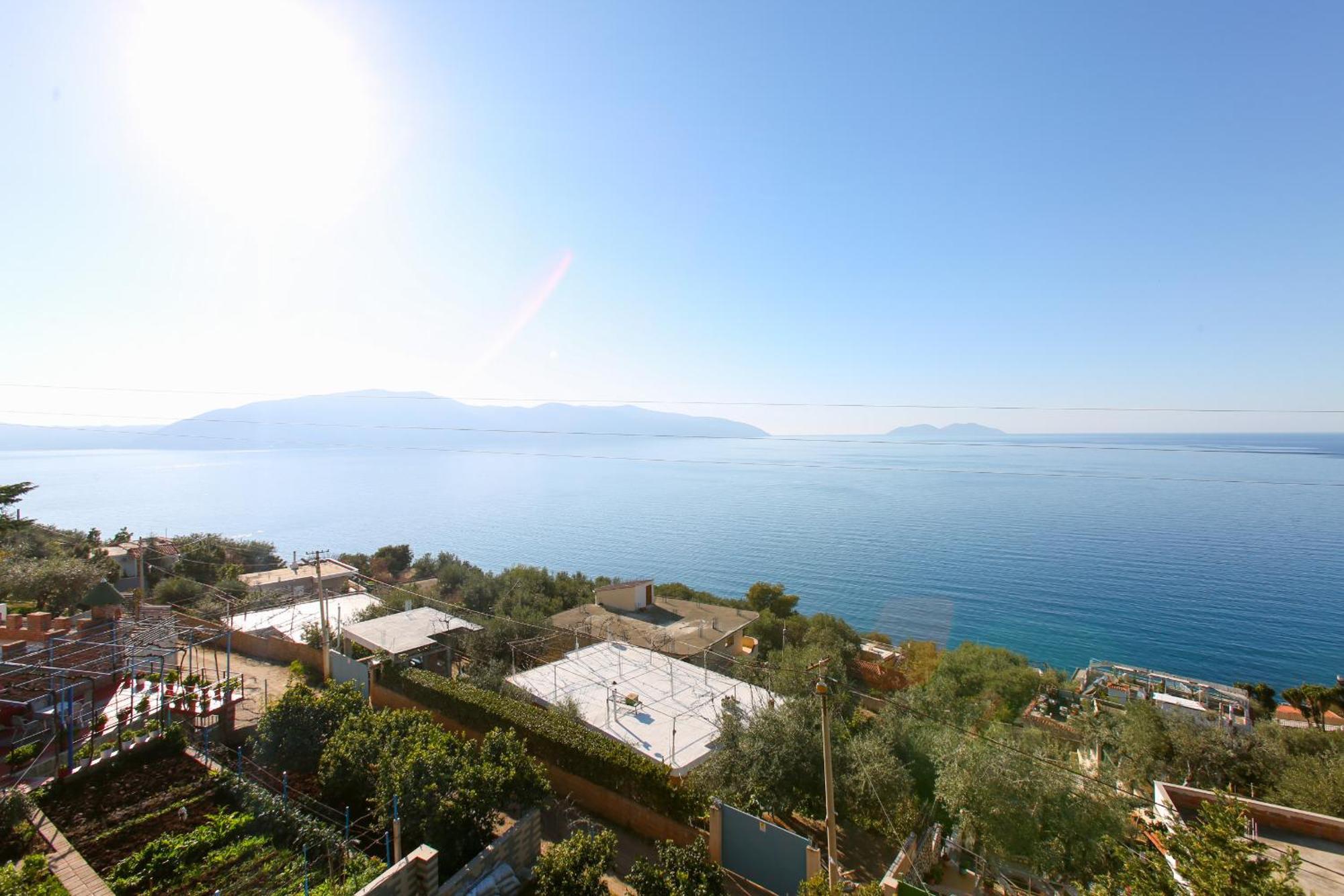 Villa Meminaj Vlorë Exteriör bild