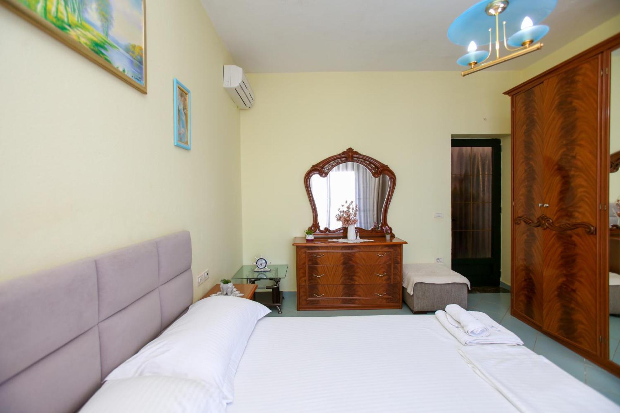 Villa Meminaj Vlorë Exteriör bild