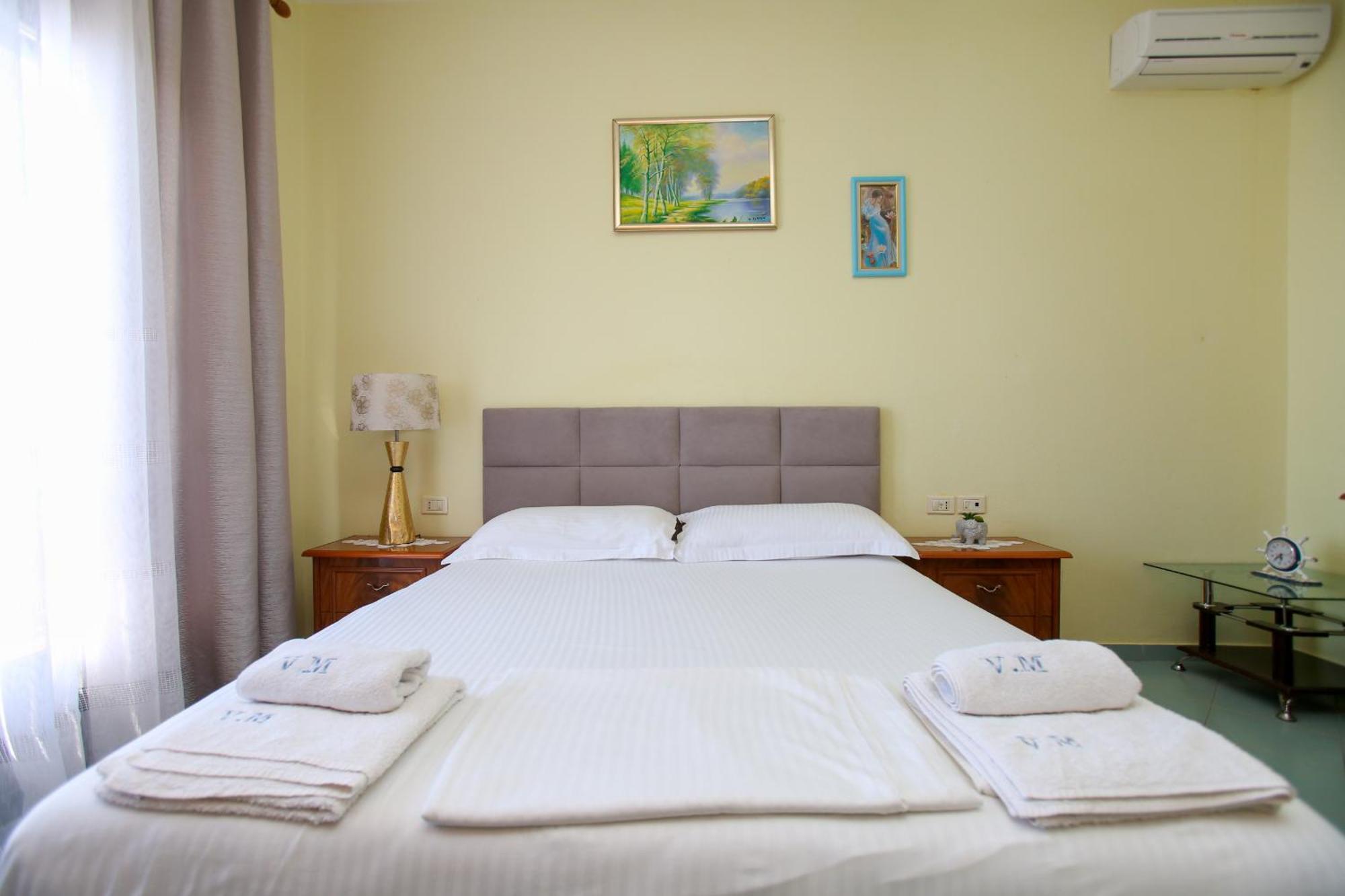 Villa Meminaj Vlorë Exteriör bild