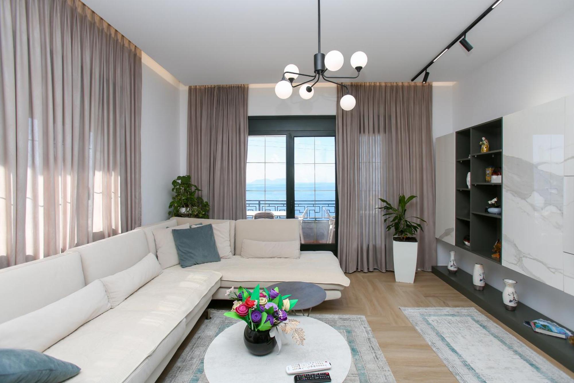 Villa Meminaj Vlorë Exteriör bild